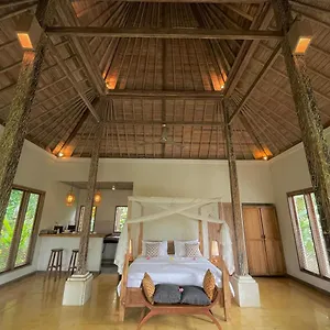 https://thani-villa.ubudhotelsnow.com